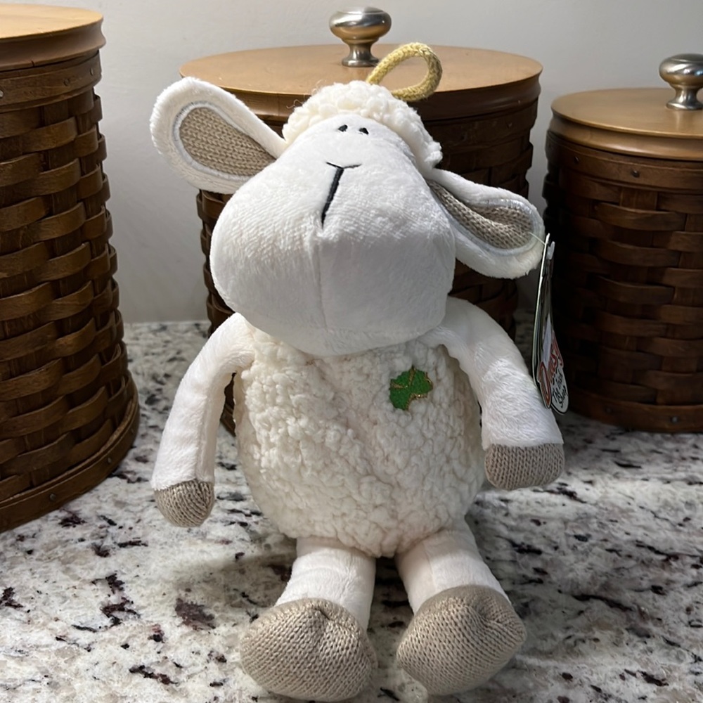 NWT.  Daisy the Irish sheep plush